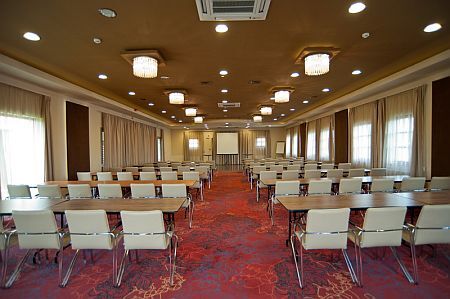 Conference room in Gastland M0 hotel in Szigetszentmiklos - Hotel and Restaurant Gastland in Szigetszentmiklos
