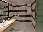 Aquaworld Resort Hotel Budapest, bathroom - 4-star wellness hotel in Budapest