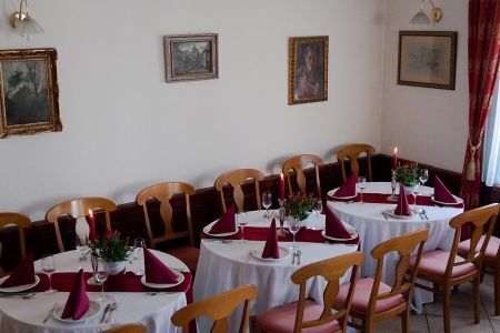 Restaurant in Hotel Var - wellness and castle hotel in Visegrad