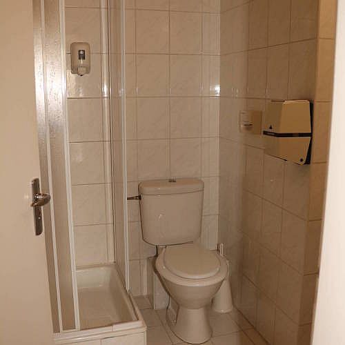 Bathroom in CE Bestline Hotel in Budapest