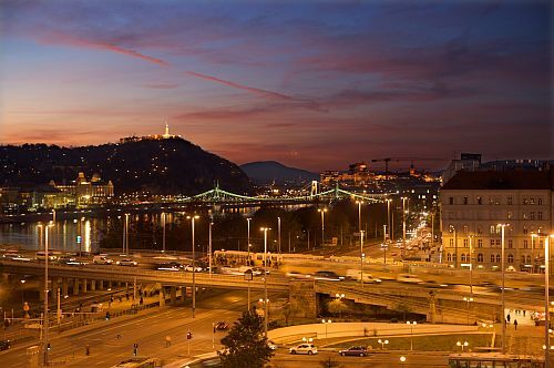 Ibis Styles Budapest City - panoramic view of Gellert hill